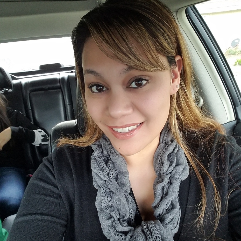 Meet your Posher, Rose